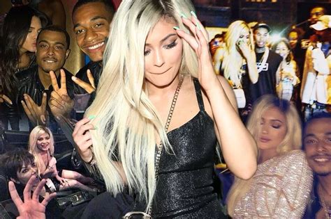 Inside Kylie Jenners 18th Birthday Party A List Guests Ferrari Ts