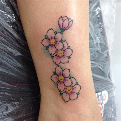 …because a cherry blossom tattoo is too beautiful to fill just a small part of the body. 75+ Best Japanese Cherry Blossom Tattoo - Designs ...