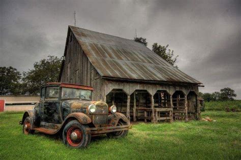 Antique Car And Weathered Old Shed Old Barns Country Barns Barn