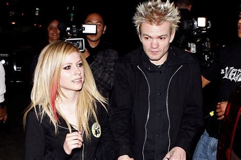 Avril Lavigne And Deryck Whibley Finalize Divorce Billboard