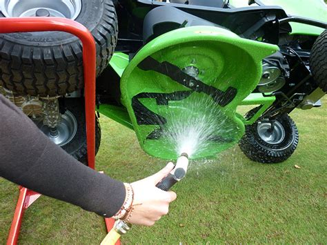 Cliplift Hydraulic Lawn Mower Lift Garden Equipment