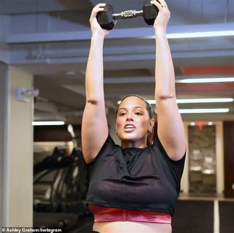Ashley Graham Shows Off Her Bare Bump During Dancing Break At The Gym