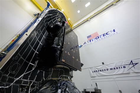 SpaceX to break the final frontier in reuse with national defense