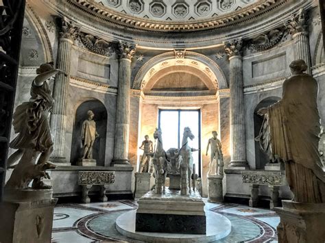 Vatikan Gezi Rehberi - Vatikan Müzeleri & Mitolojiik Bilgiler - Cengiz ...