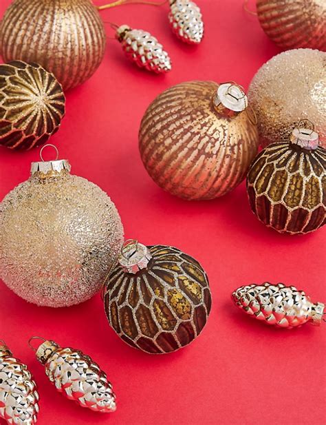 Marks And Spencer Christmas Must Haves Deck The Halls For Dhs500