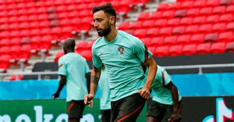 Footballia é a primeira videoteca de futebol interativa onde você pode ver jogos de futebol completos em qualquer. Bruno Fernandes: "Sporting é favorito no jogo da Supertaça ...