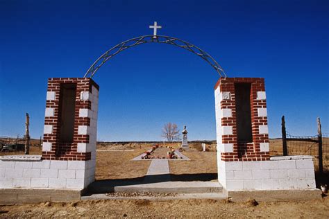 Burial Ground In Wounded Knee South Dakota Pictures South Dakota