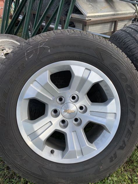 Chevy 6 Lug 18 Wheels Rims And Tires W Lugs For Sale In
