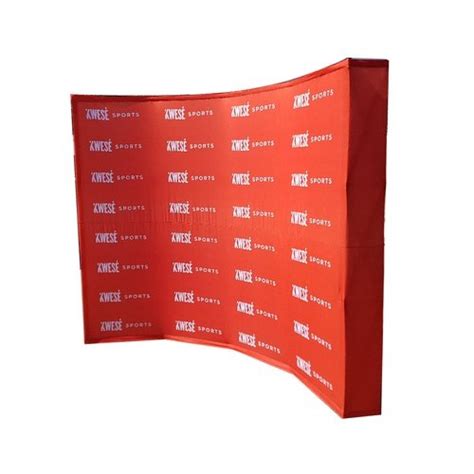 375m X 225m Curved Banner Wall 0861banner