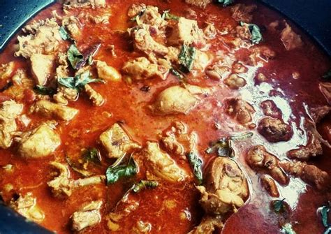Tomato chicken curry recipe by sreevani macha