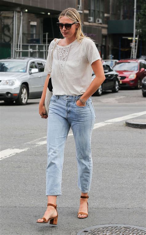 Maria Sharapova In Jeans 06 Gotceleb