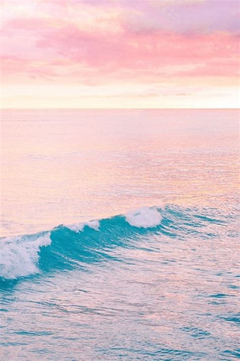 50+ Gorgeous Beach Wallpaper iPhone Aesthetics That Are Free! in 2021