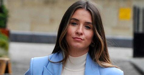 Coronation Street Star Brooke Vincent Returns To The Cobbles