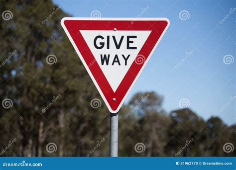 5 Tonne And Over Not Permitteds Road Sign Stock Image Cartoondealer