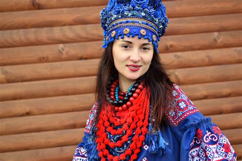 Blue authentic Ukrainian headpiece performance crown theater | Etsy
