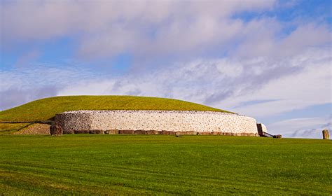 How To Visit Newgrange And Knowth 6 Awesome Tips Wander Your Way