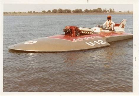 vintage hydroplane racing