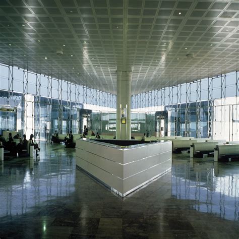 Terminal Ii At Barcelona Airport Ricardo Bofill Taller De Arquitectura