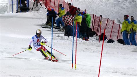 Мейяр лоик / meillard loic. Loic Meillard editorial image. Image of skier, slalom ...