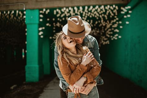 Detroit couples session | Alyssa + Logan – mollygrunewald.com
