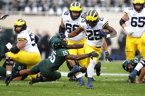 Gallery See The Best Photos From Michigan Vs Michigan State