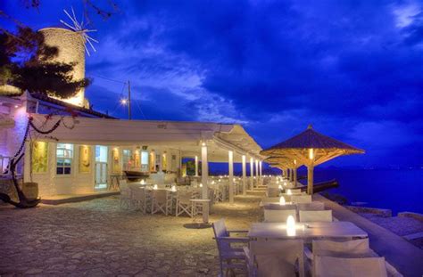 Sunset Restaurant In Hydra Island Sunset Restaurant Greece The