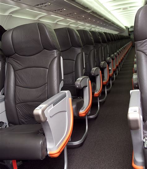 Jetstar Airbus A320 Cabin Interior The Cabin Interior Of O Flickr