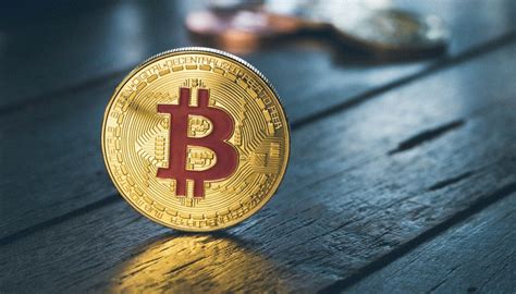 Bitcoin mining rigs have been the gordian knot tying the price of bitcoin and at the same time deciding the path that crypto adoption process should follow. What is bitcoin, where does it come from and how to buy it?