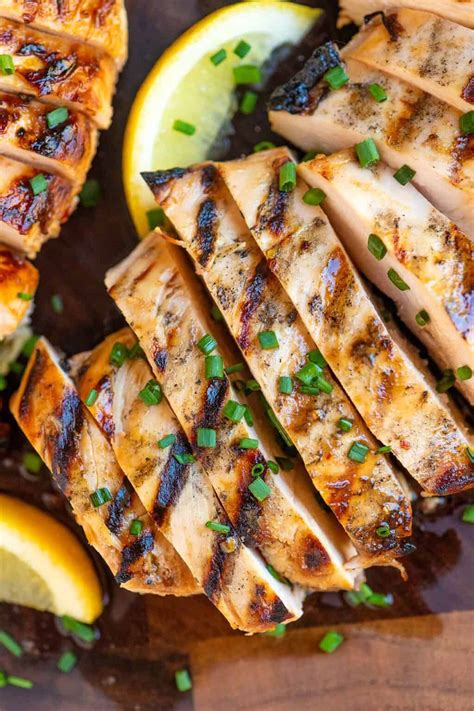 The Best Juicy Grilled Chicken