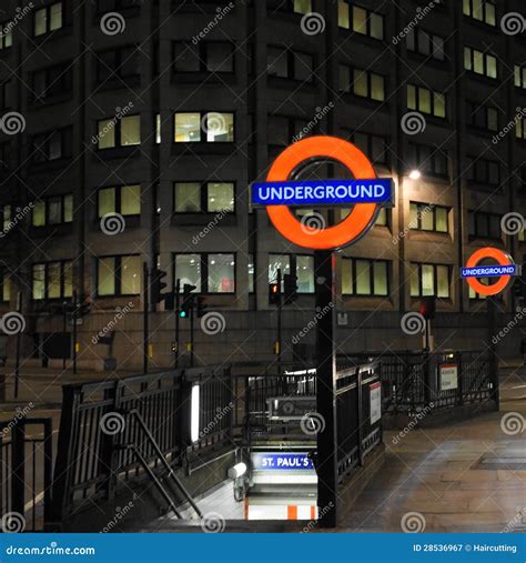 London Underground Sign Editorial Photography Image Of Circle 28536967