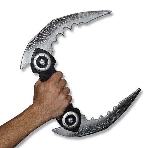 Ninja Action Blades Spring Loaded Assassin Daggers Dark Warrior Knives