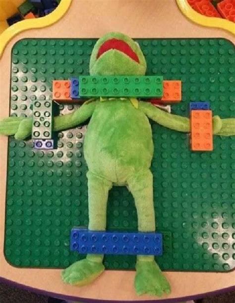 Found This And Kermit The Frogs Death Is Now Confirmed Rfunny