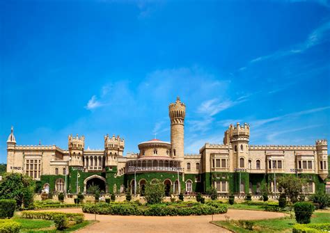 Best Things to do in Bangalore - Tourist Journey