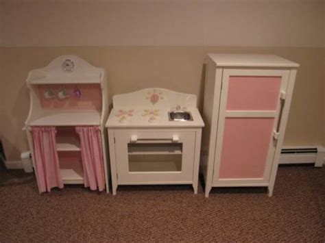 Find expertly crafted kids and baby furniture, decor and accessories, including a variety of play kitchen. POTTERY BARN KIDS 3 PIECE KITCHEN SET FOR SALE - $325 ...