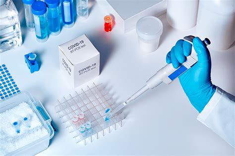 Compare the Differences Between PCR and Antigen Tests | Instant Test