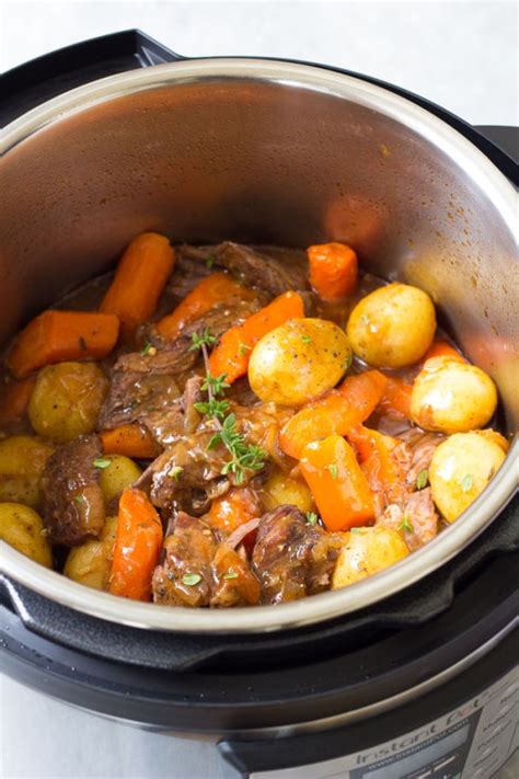 Cooking Pot Roast In Instant Pot Slow Cooker Cooking Pot Images 2021