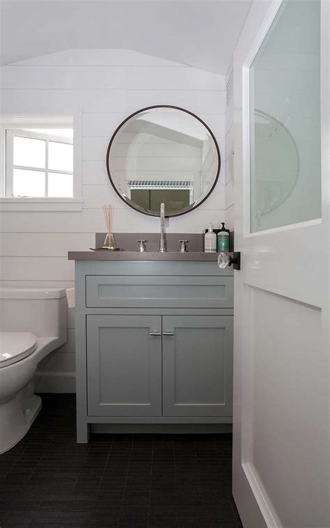 When considering farmhouse bedroom ideas, it should be said above all that the overall style should be. Poppy Modern Farmhouse - Patterson Custom Homes