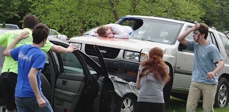 Crash Course At Warde Drunken Distracted Driving Dangers Highlighted Fairfield Citizen