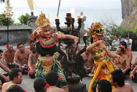 Tempat Nonton Kecak Di Bali Jadwal Dan Harga Tiket Masuk