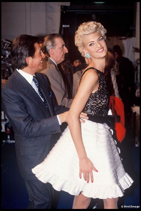 Linda Evangelista And Valentino Garavani 1991 Fashion 90s