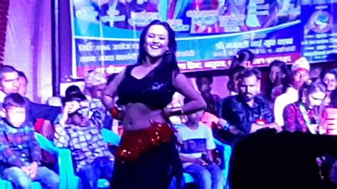Model Sumi Garti Magar Dance In Arghakhanchi Kaleri Youtube