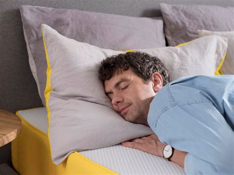 New Eve Sleep Advertising Campaign Advocates Joining The Sleep Rich Marketing Communication News