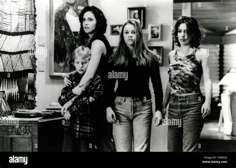 Amy Brenneman Reese Witherspoon And Alyssa Milano In The Movie Fear Stock Photo Alamy