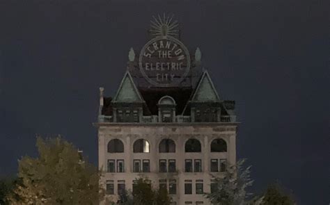 Scrantons Historic ‘electric City Sign Remains In The Dark Because