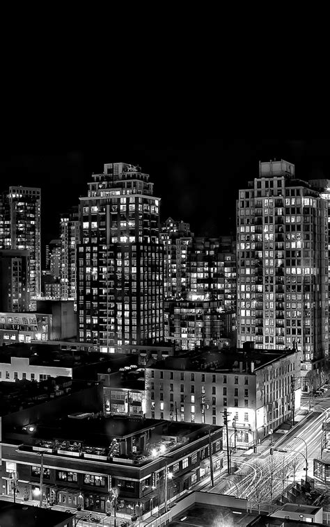 Free Download City Streets Black And White Wallpaper 1018316 2880x1800