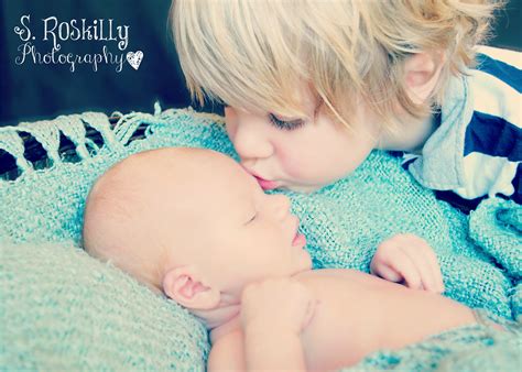 Sibling Kiss Shannon Roskilly Flickr