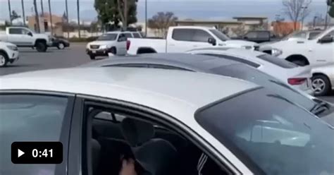 Couple Nodded Out In Shopping Mall Parking Lot 9gag