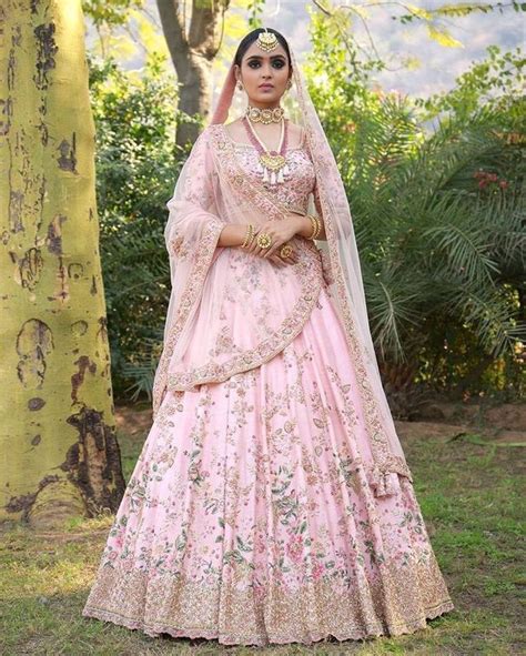 Pinterest • Bhavi91 Indian Bridal Outfits Indian Bridal Wear Indian Bridal Dress