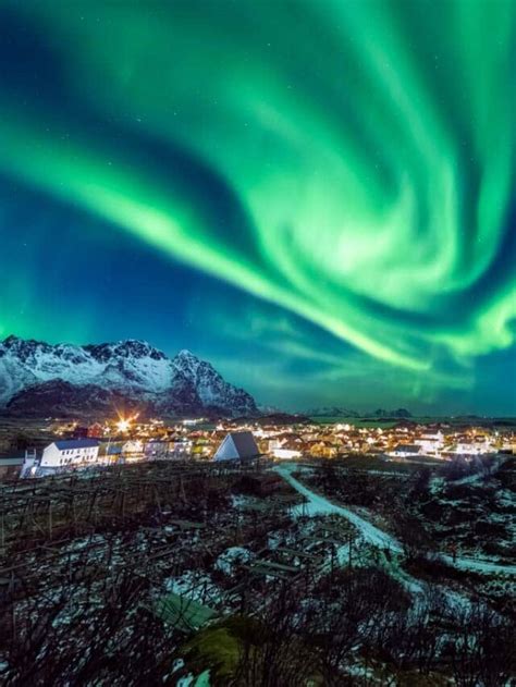 How To Chase The Northern Lights In Tromso Norway Story — The