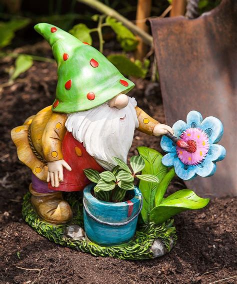 Who Sells Garden Gnomes